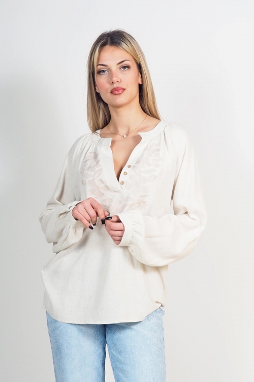 Boho longsleeved embroidered shirt