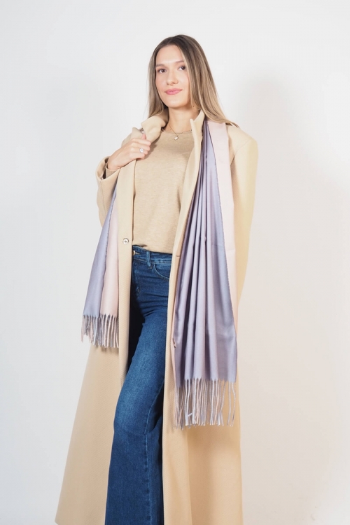 Double sided soft scarf