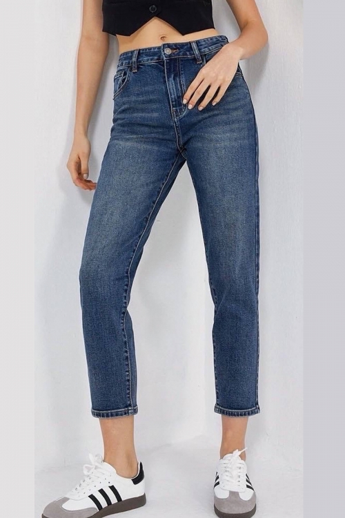 Premium high waisted mom fit jeans Yara