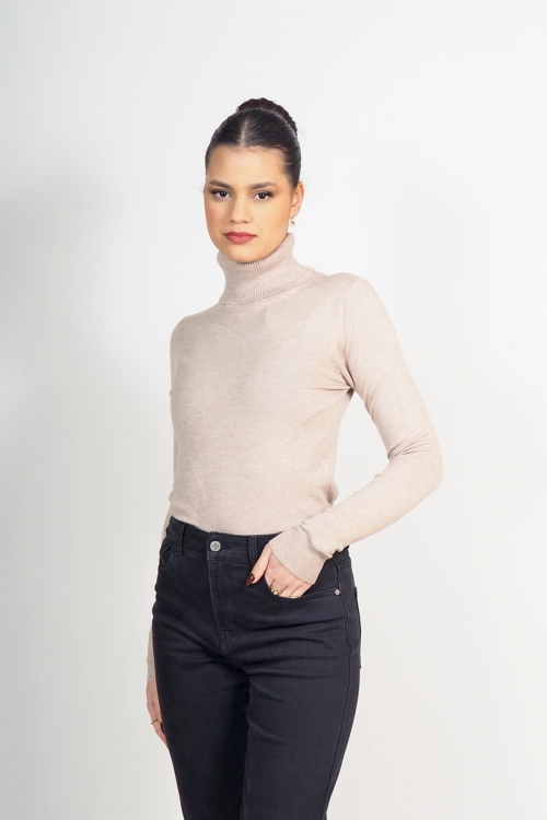 Soft knit turtleneck top Danny