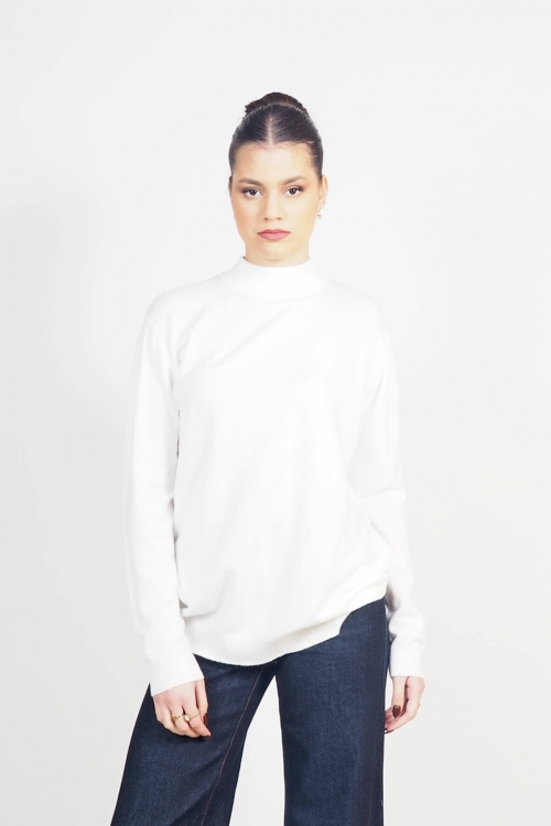 Soft knit turtleneck top Vienna